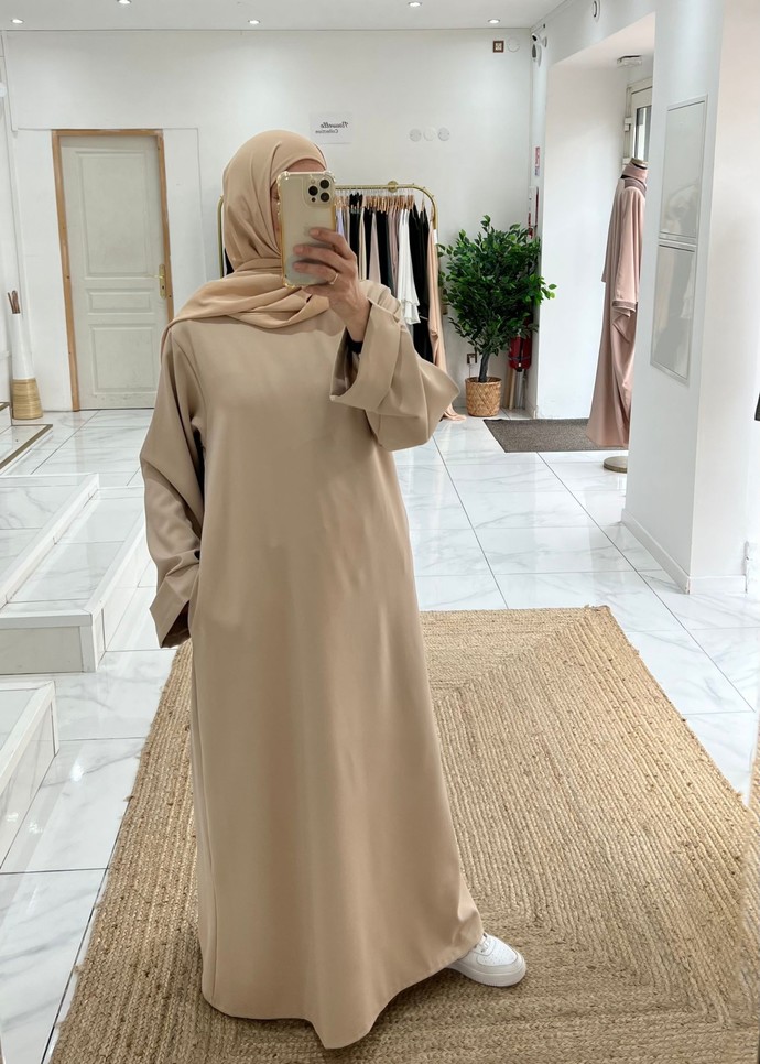 France has just banned the abaya from schools. What do you think of this ban?