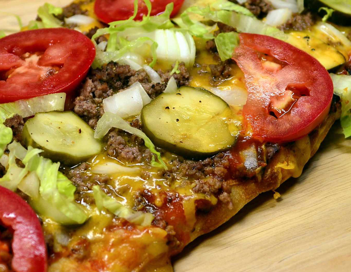 Cheeseburger Pizza