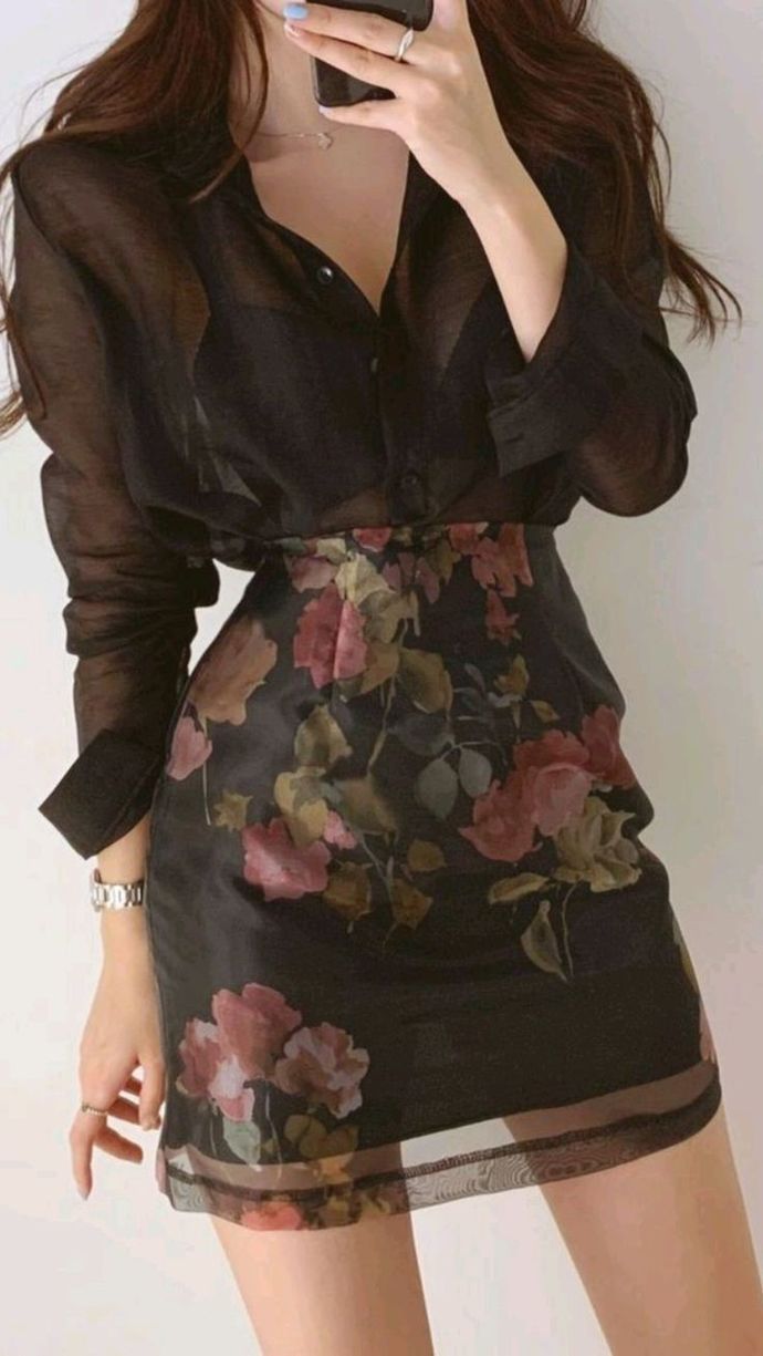 Which autumn outfit do you find most attractive?
