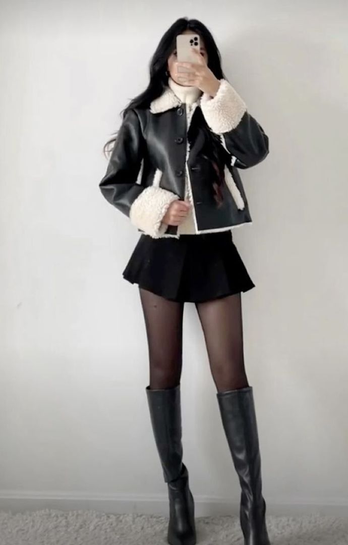 Which autumn outfit do you find most attractive?