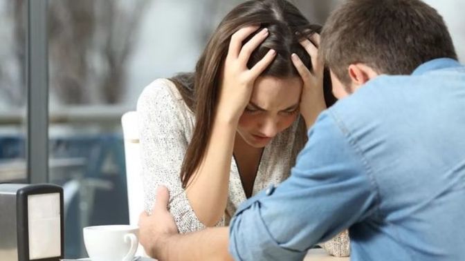 On a scale of 1 to 10, how likely are you to compromise on your long-term goals for the sake of your relationship?