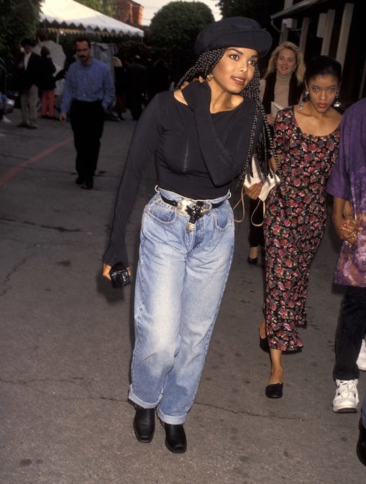 Why did everybody tuck their shirts in during the 90s?