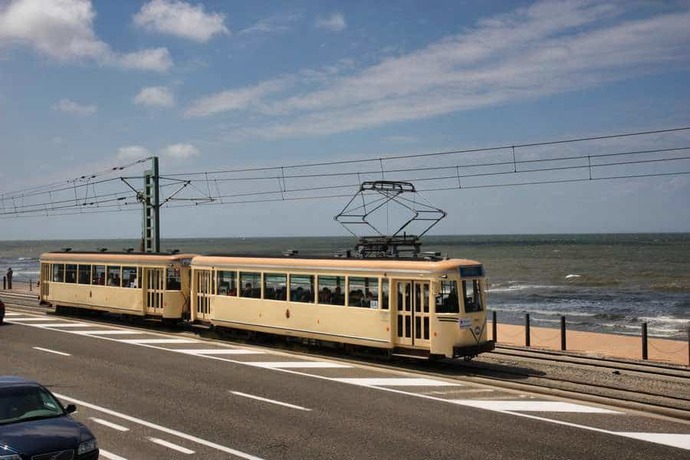 Whats your favorite rail vehicle for commuting?