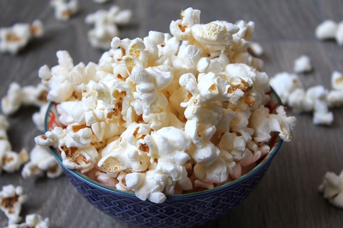 Whats your favorite snack during a movie, tv show or sports game?