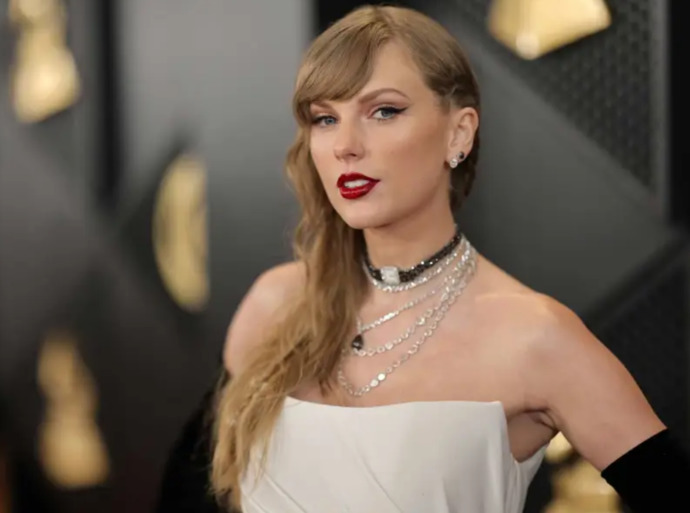 What would YOU do with a Taylor Swift inspired guitar?