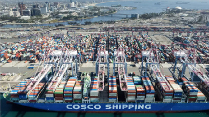 Should DeSantis and other governors deploy the National Guard to unload the cargo ships?