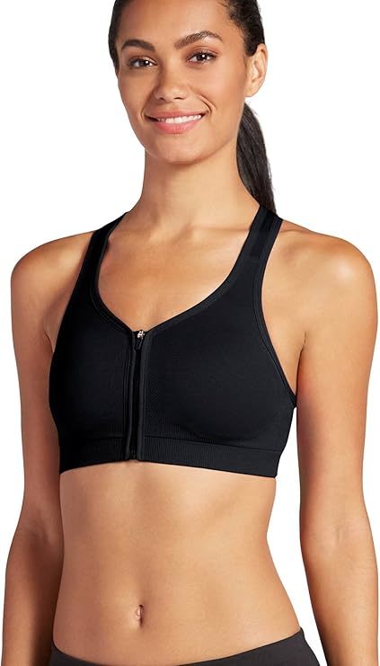 Why do women have a favorite bra? Men don't have fav undies! What's the deal? Are you brand loyal? Price conscious? DO YOU WASH IT? HOW OFTEN? 🤢?