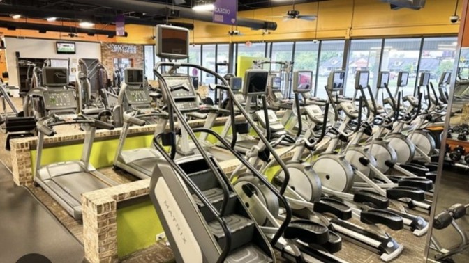 What time do you usually go to the gym?