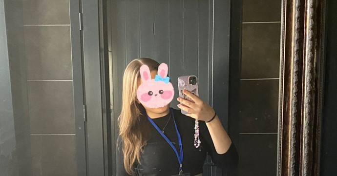 Should I dye my hair?
