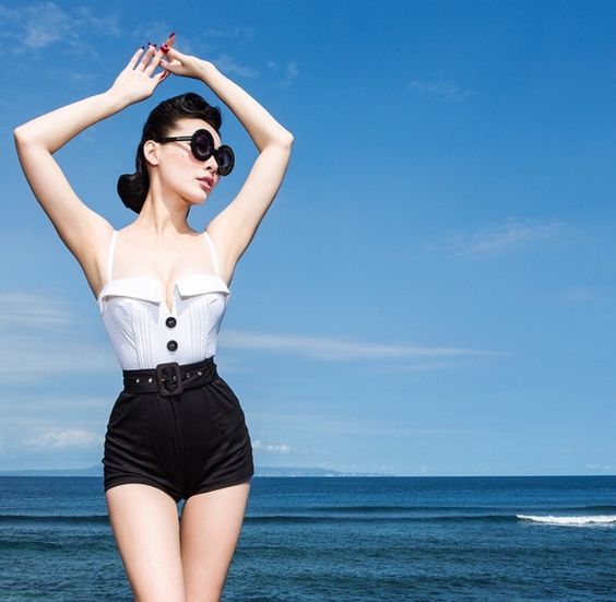 Which vintage Americana outfit do you find the prettiest?