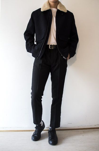 Girls, what clothes look attractive on a guy for casual?