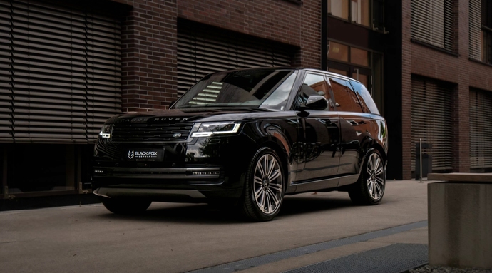 What do girls think about Range Rover cars?