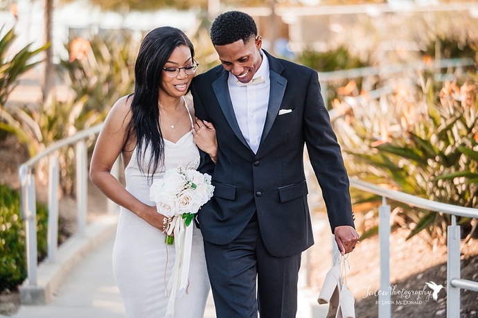 What are your thoughts on a courthouse wedding versus a huge wedding?