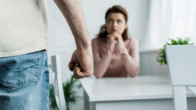 Should abusive men be prevented from having contact with women?