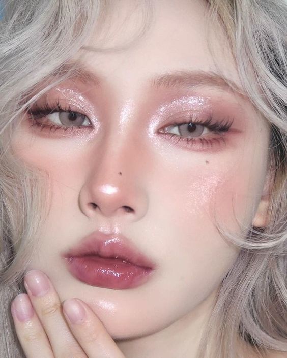 What do you think of Douyin makeup? Do you find it pretty?