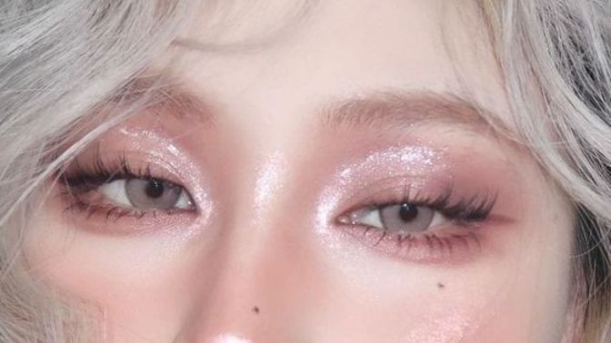 What do you think of Douyin makeup? Do you find it pretty?
