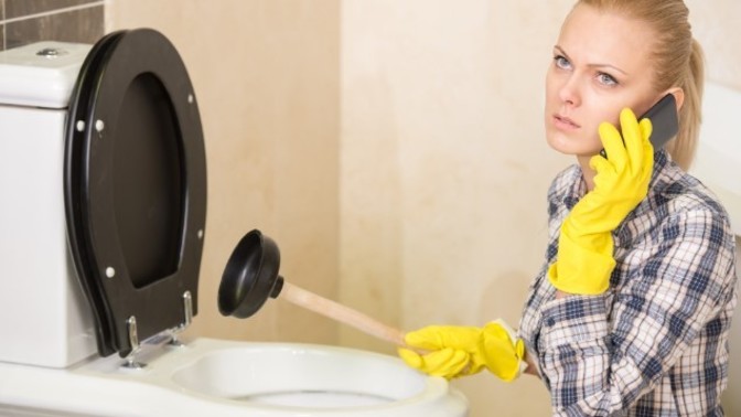 Toilet Problem - Unable to Afford A Plumber?