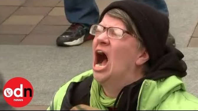 🤣🤣🤣 TDS at its finest! Anybody else out there who wants to see President Trump win just so we can see this again?