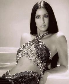 Guys, if Cher wanted you… would you let her have you?