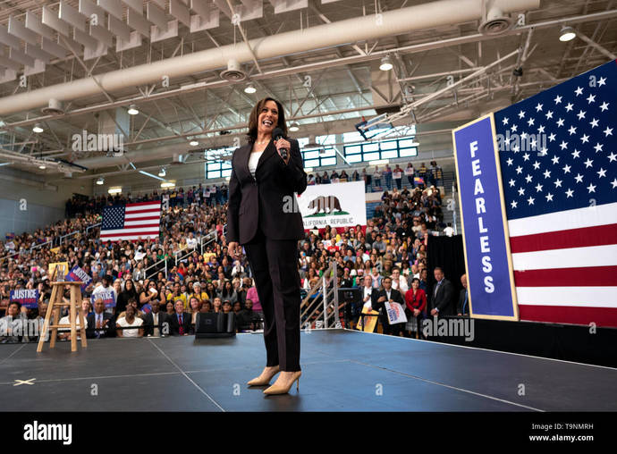 What are some of the differences between the Trump and Harris campaigns?