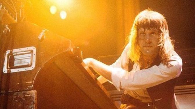 Do you have a favourite rock keyboard/organ player?