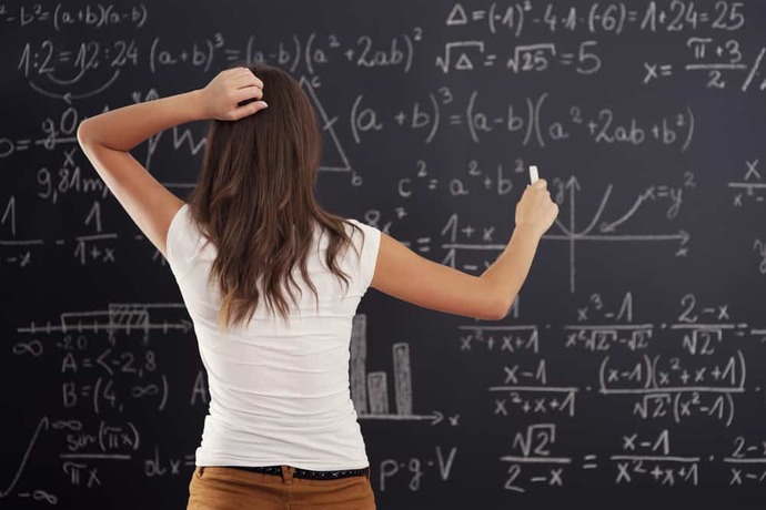 Why are girls thought to be bad at math?