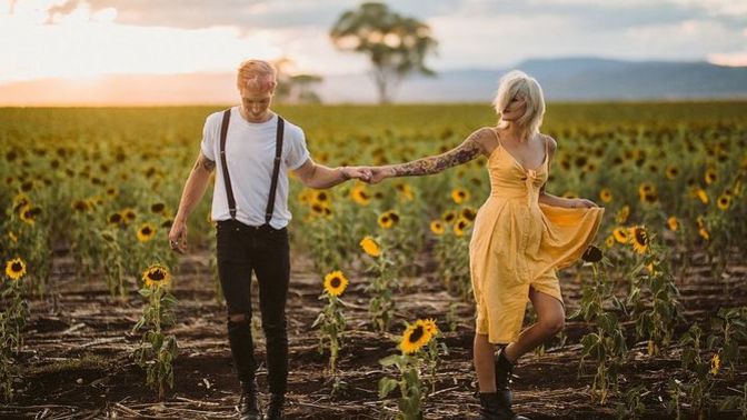 Do you and your partner have a special historical memory spot where you both met first and had a good romantic moment?
