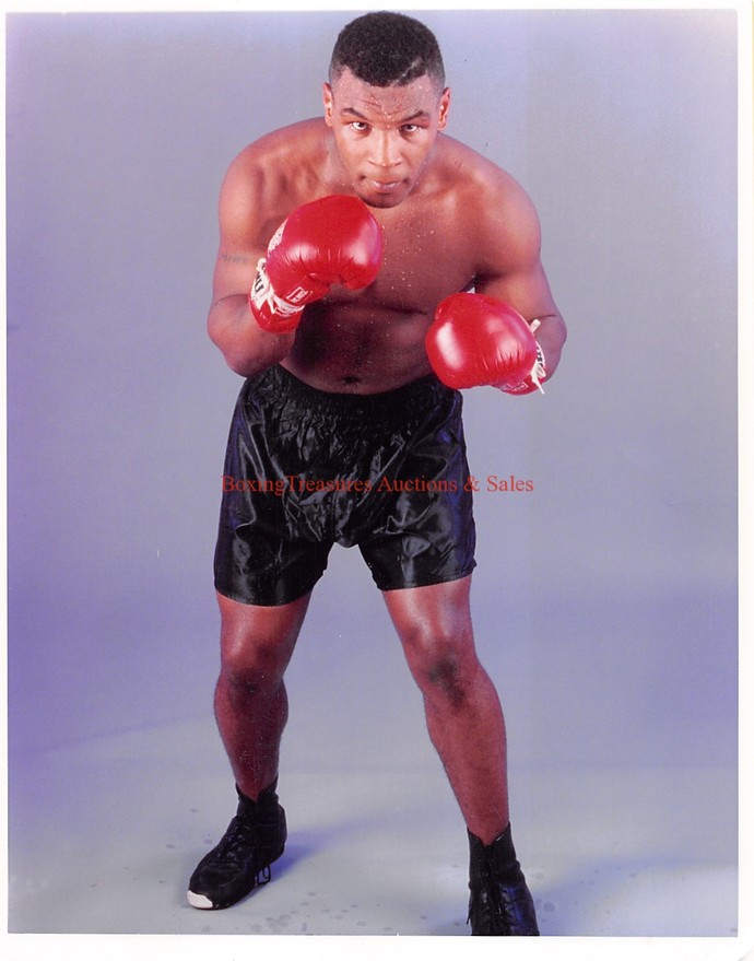 Who was actually better: Mike Tyson or Lennox Lewis?