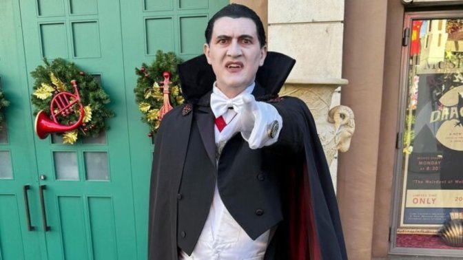 Which of these traditional Halloween scary monsters do you like more for Halloween?
