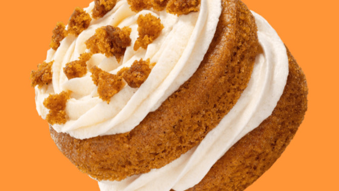 Between these two Crumbl cookies which one would you choose?