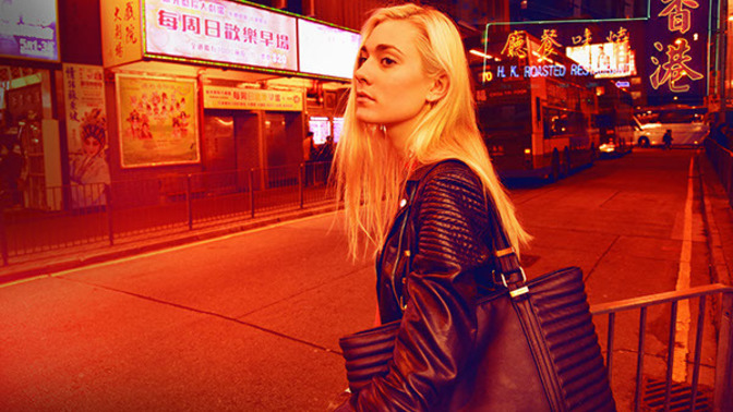 Do you think it's safe for a woman to walk alone at night?