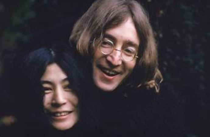 I don't understand the obsession with white men and Asian women?