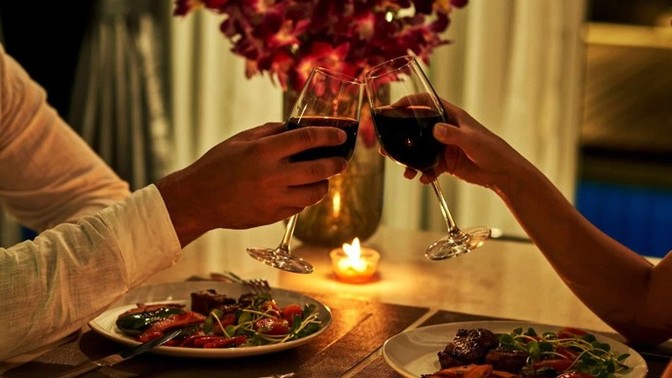 Be honest, when's the last time you went on a date? Did you see each other again?