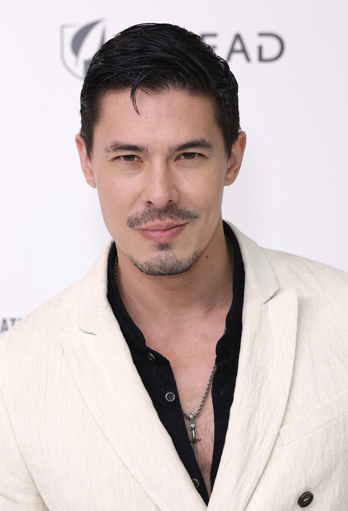 Are men more shallow than women?