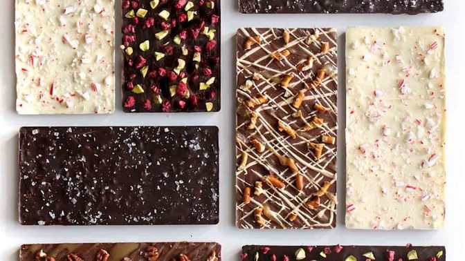 Are you a chocolate addict like me, and what is your favourite chocolate bar?