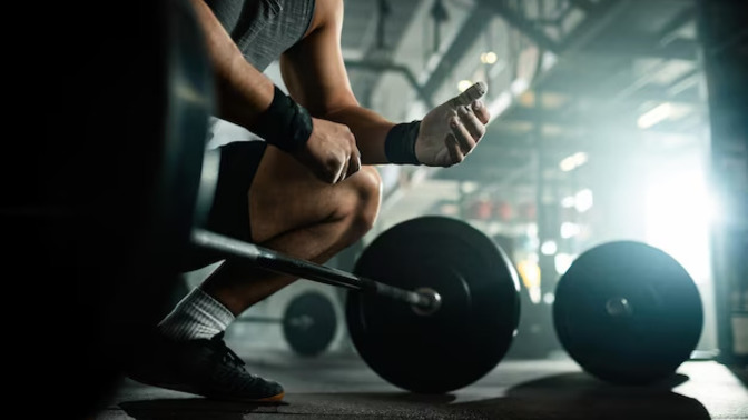 Why my wife hates that I go to the gym? How can I handle this situation?