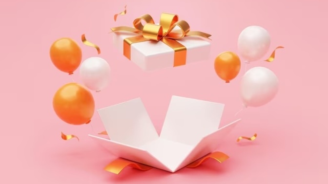 What kinds of gifts should I give my oldest friend?