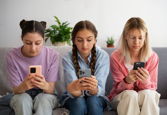 Has social media ruined women now and onward?