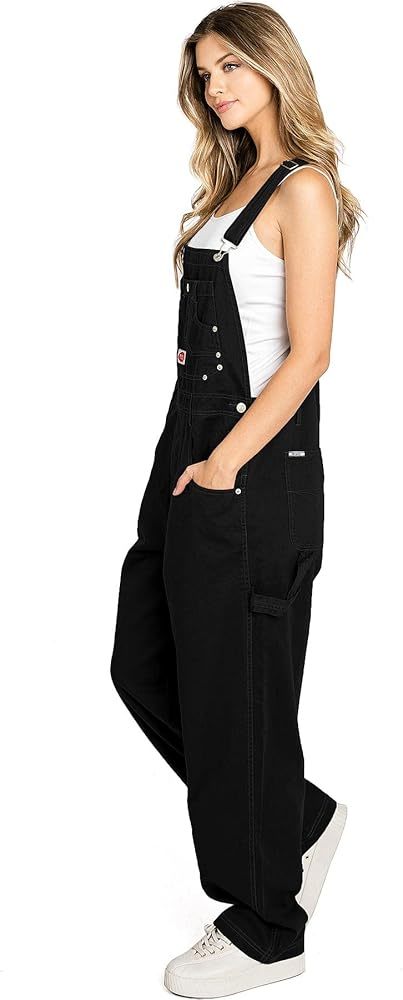 Ladies, do you like this outfit style? Could you rock it?