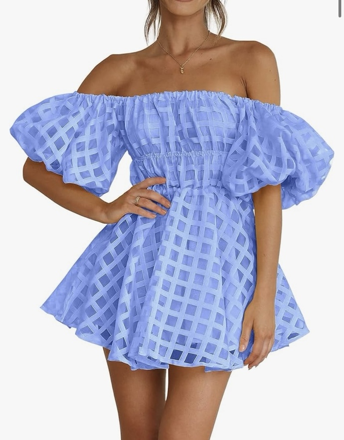 Guys, you’re going on a date with a girl, which dress would you prefer to see her in?