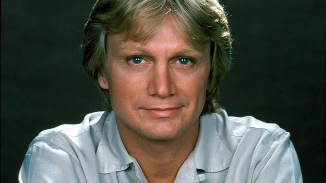 Do you know this French singer?