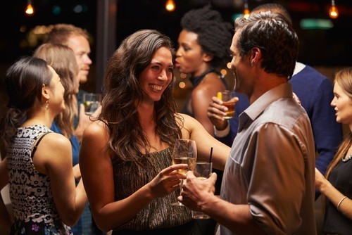 Men: Do you know how to read the room, or are you just selfish or what?