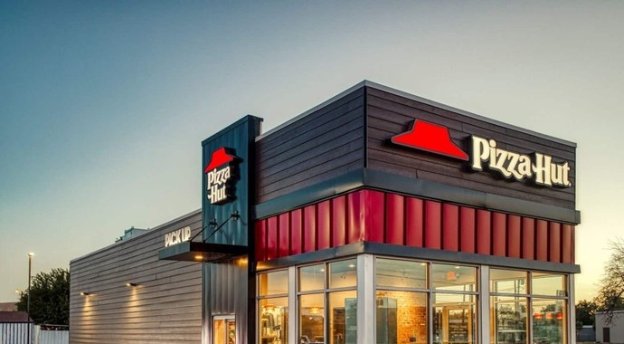 Would you try this pizza combination at Pizza Hut?