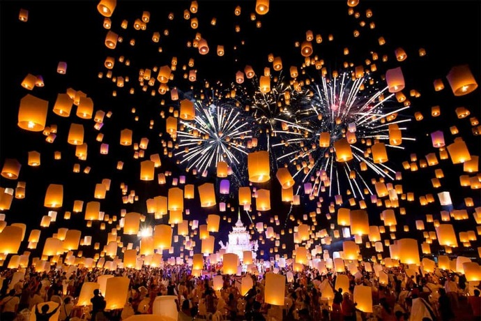 Did you see the Yi Peng Lantern Festival in Thailand yesterday?