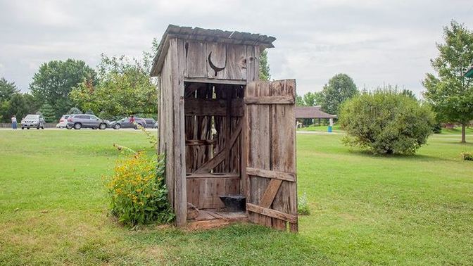 Geography TRIVIA - Name the STRUCTURE and its LOCATION?