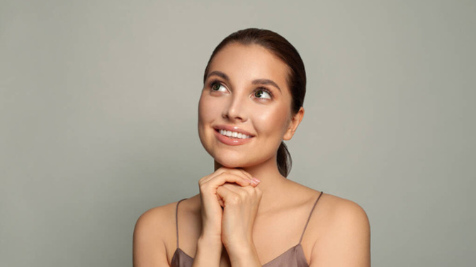 What makes a girl cute in your eyes?