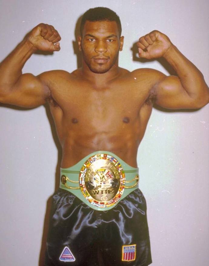 What would’ve happen if Jake Paul fought a prime Mike Tyson? Jake Paul even said he can beat Mike Tyson in his prime?
