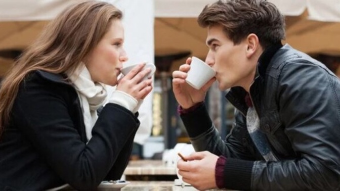 Coffee dates: good or bad for a first date girls?