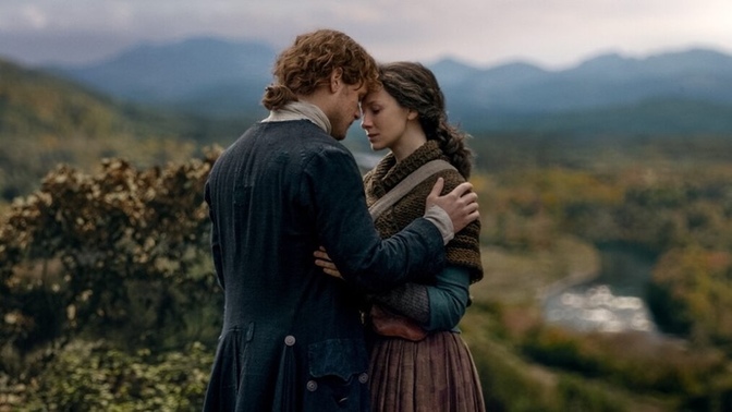 Do romance dramas give unrealistic expectations of how love should be?