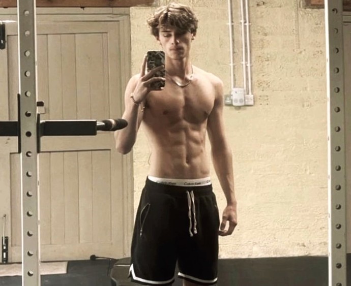 Anyone else have a boyfriend obsessed with gym and looks?